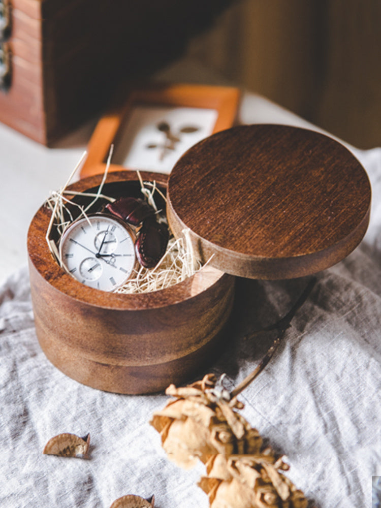 Simple wood coffee beans storage tank