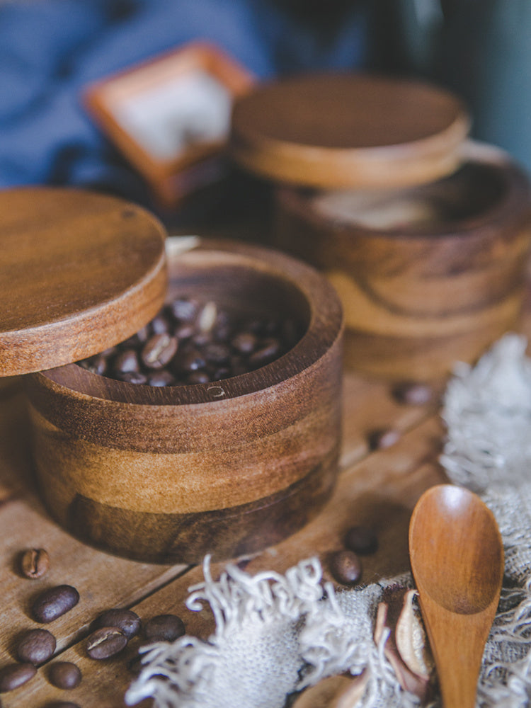 Simple wood coffee beans storage tank